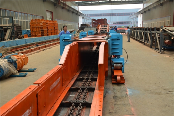 SZZ730/160邁步自移刮板轉(zhuǎn)載機 SZZ730/160邁步自移刮板轉(zhuǎn)載機