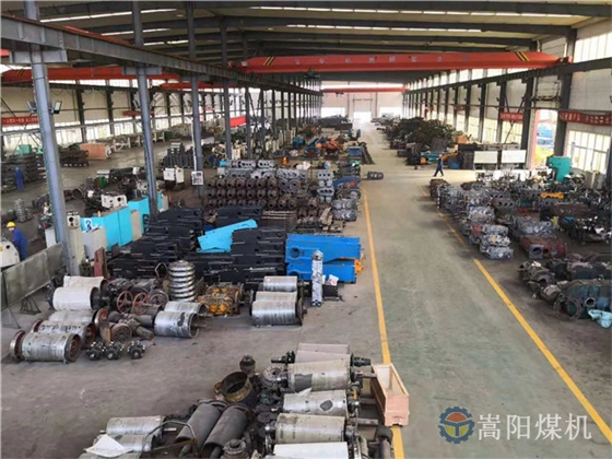 刮板輸送機(jī)生產(chǎn)車間02.jpg 刮板輸送機(jī)生產(chǎn)車間02.jpg