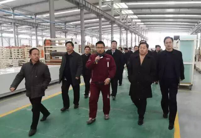 吳天君調(diào)研嵩陽(yáng)煤機(jī) 吳天君調(diào)研嵩陽(yáng)煤機(jī)