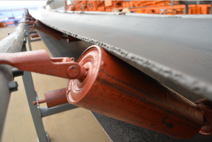 帶式輸送機(jī)局部圖片 帶式輸送機(jī)局部圖片