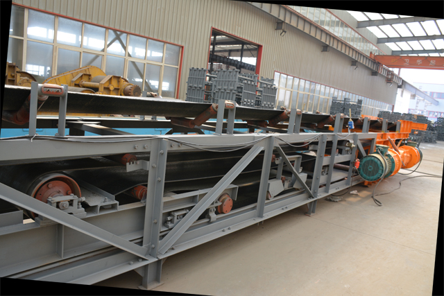 皮帶輸送機(jī) 皮帶輸送機(jī)