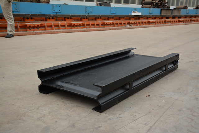 河南40T刮板機中部槽生產(chǎn)廠家|刮板機中部槽價格|嵩陽煤機 河南40T刮板機中部槽生產(chǎn)廠家|刮板機中部槽價格|嵩陽煤機