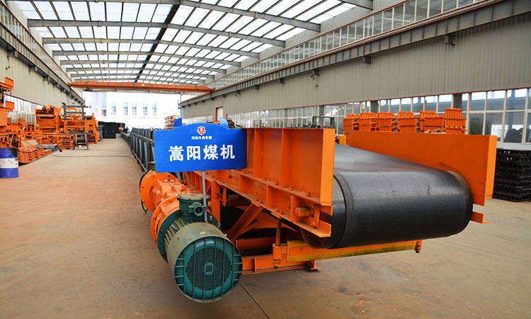 皮帶輸送機技術(shù)參數(shù)