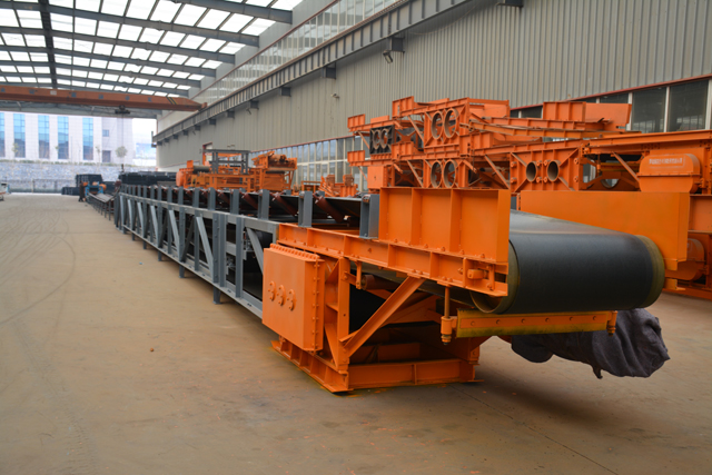 可伸縮皮帶輸送機 可伸縮皮帶輸送機