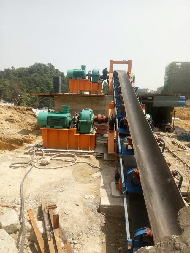 山西帶式輸送機(jī) 山西帶式輸送機(jī)