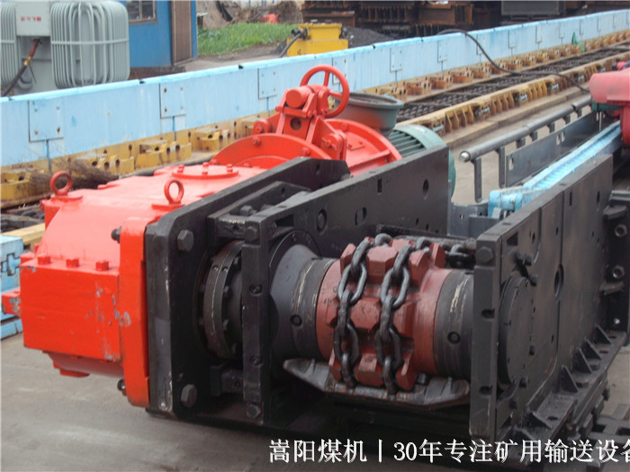 刮板輸送機(jī)在使用過(guò)程中需要注意的幾個(gè)事項(xiàng)